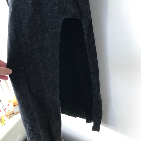 Wilfred wool sweater sleeveless in dark grey - Picture 3 of 5